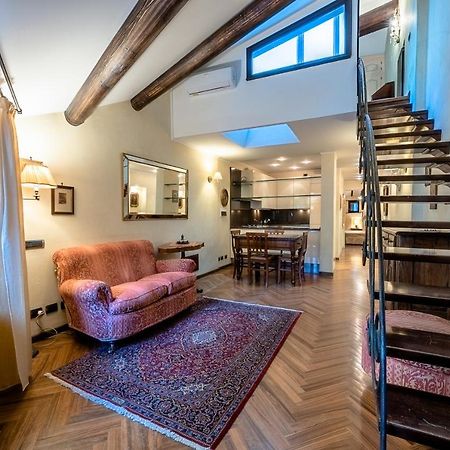 Dimora Lucrezia Apartment Savona Exterior foto