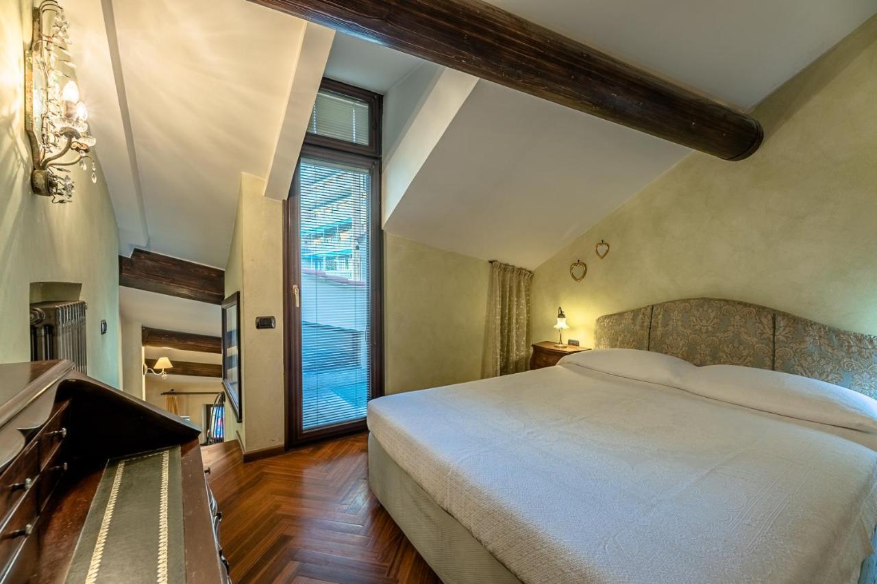 Dimora Lucrezia Apartment Savona Exterior foto