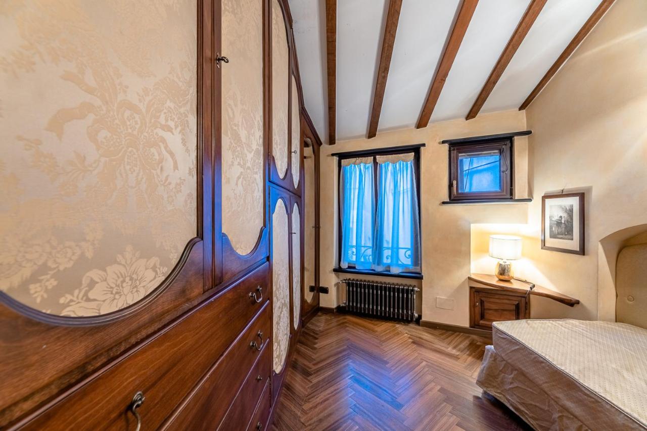 Dimora Lucrezia Apartment Savona Exterior foto
